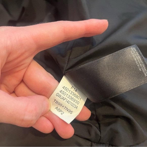 The North Face Diamond Quilted Transit Parka Black Small - Picture 15 of 15